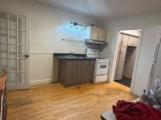 118 Kitchener Road, Toronto, ON M1E 2X9