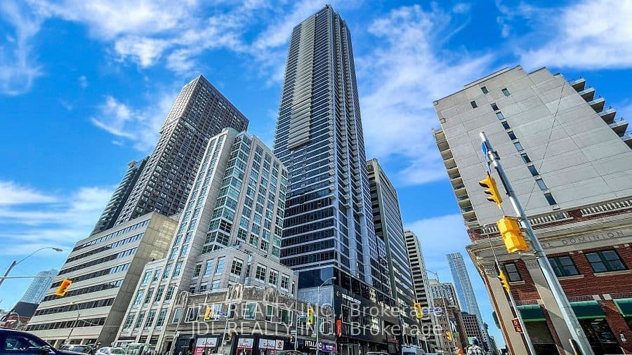 395 Bloor Street E 1608, Toronto, ON M4W 0B4