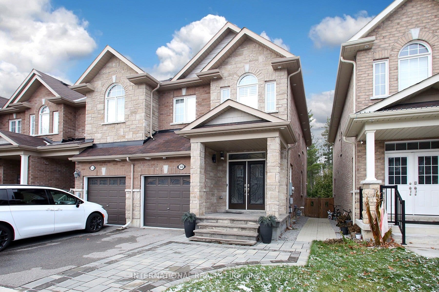 50 Prosser Crescent, Georgina, ON L0E 1R0