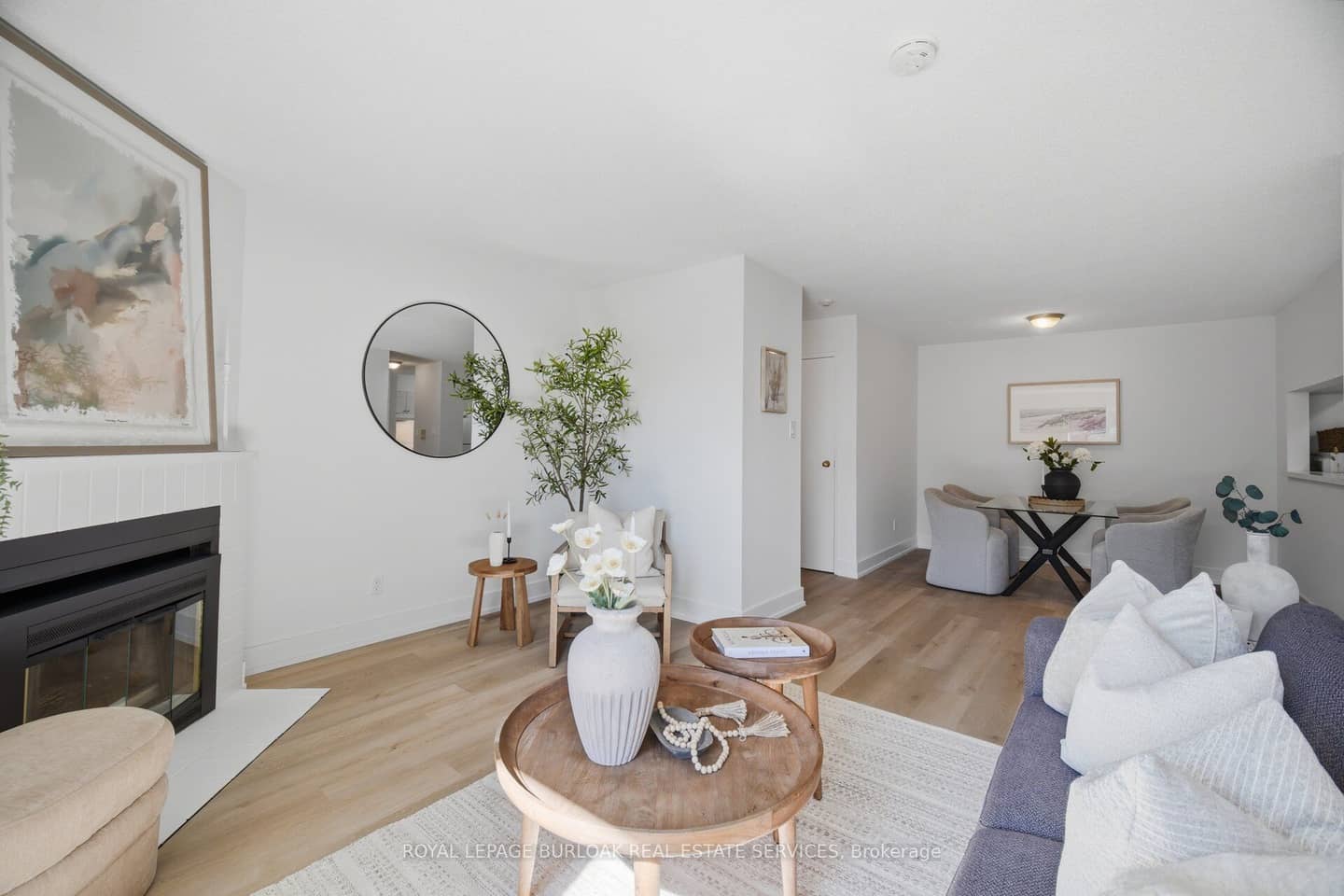 1450 Glen Abbey Gate 532, Oakville, ON L6M 2V7