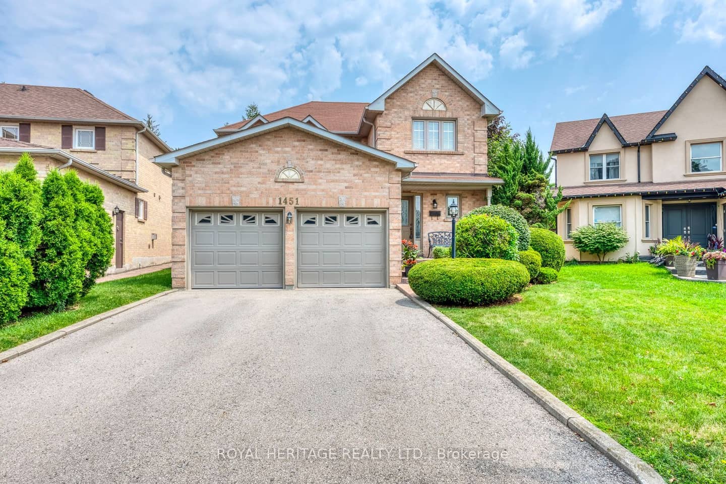 1451 Ravensmoor Crescent, Mississauga, ON L5M 3L4