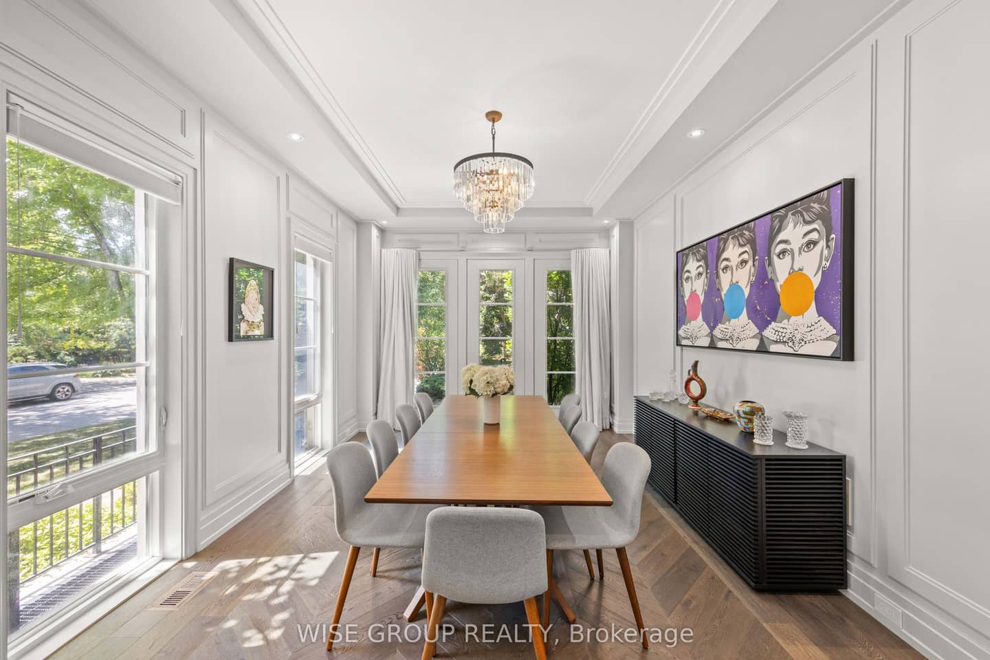 50 Sheldrake Boulevard, Toronto, ON M4P 2B3