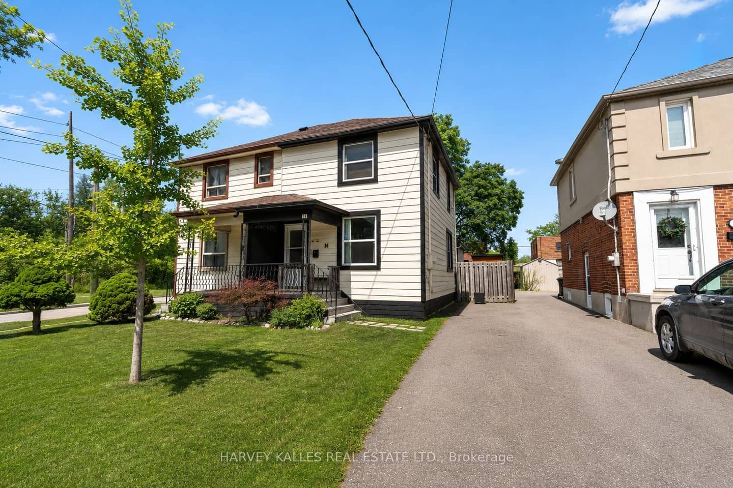 14 Manitoba Street, Toronto, ON M8Y 1C7