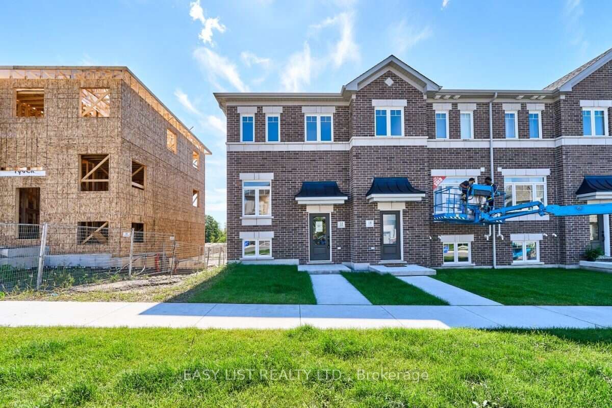 22 Nady Lane, Clarington, ON L1B 0X4