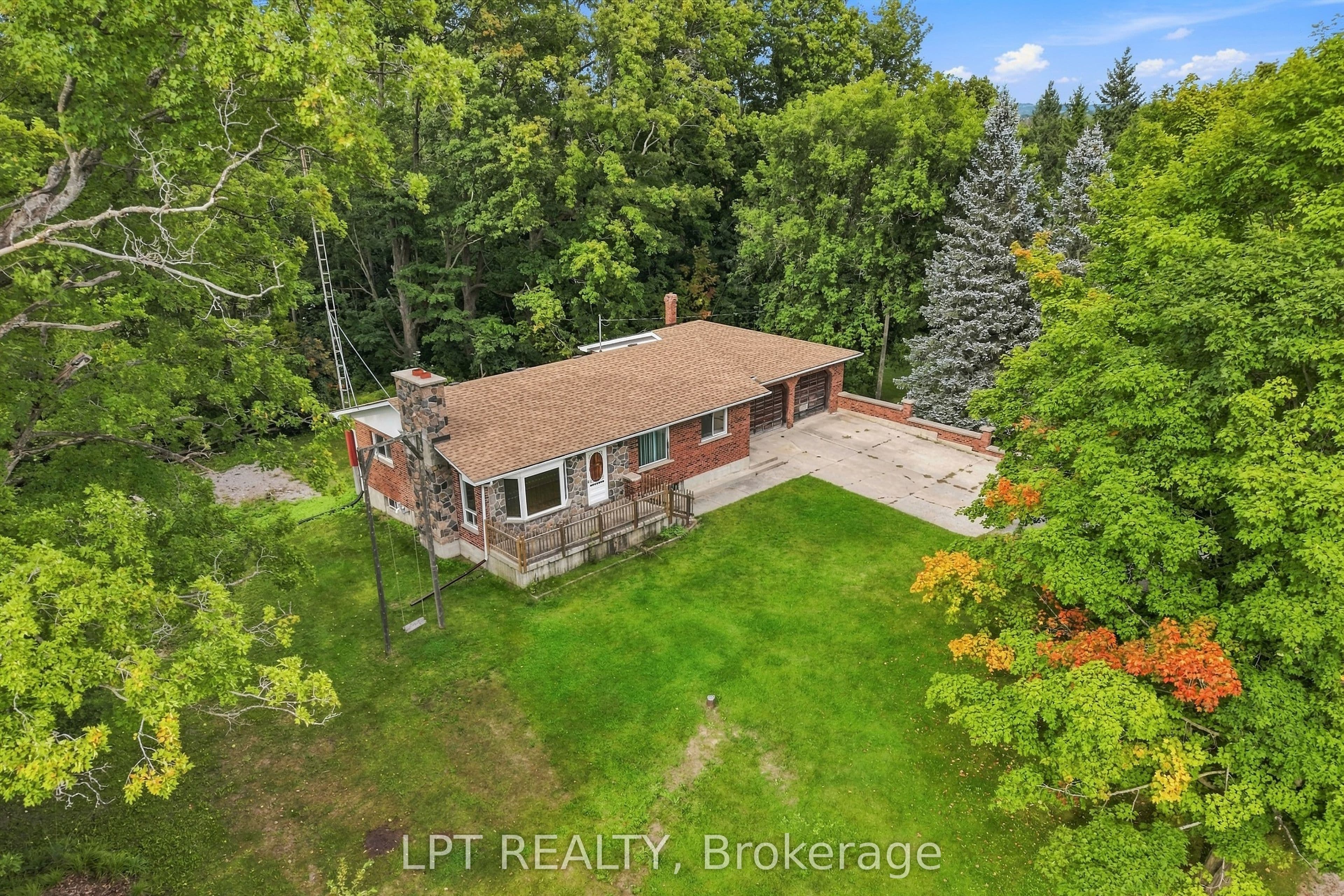 586 Hwy 47 Highway, Uxbridge, ON L9P 1R1