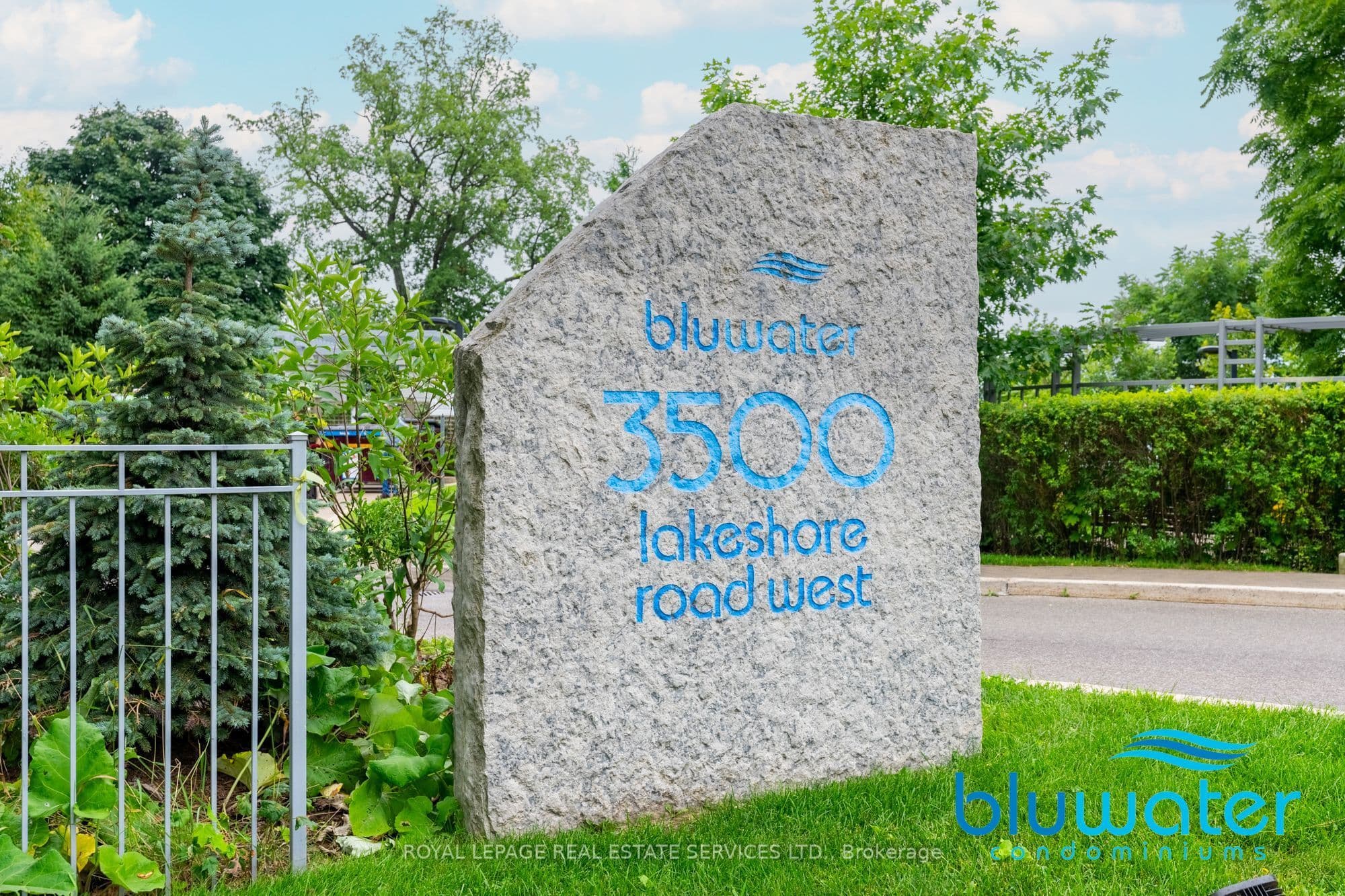 3500 Lakeshore Road W 122C, Oakville, ON L6L 0B4