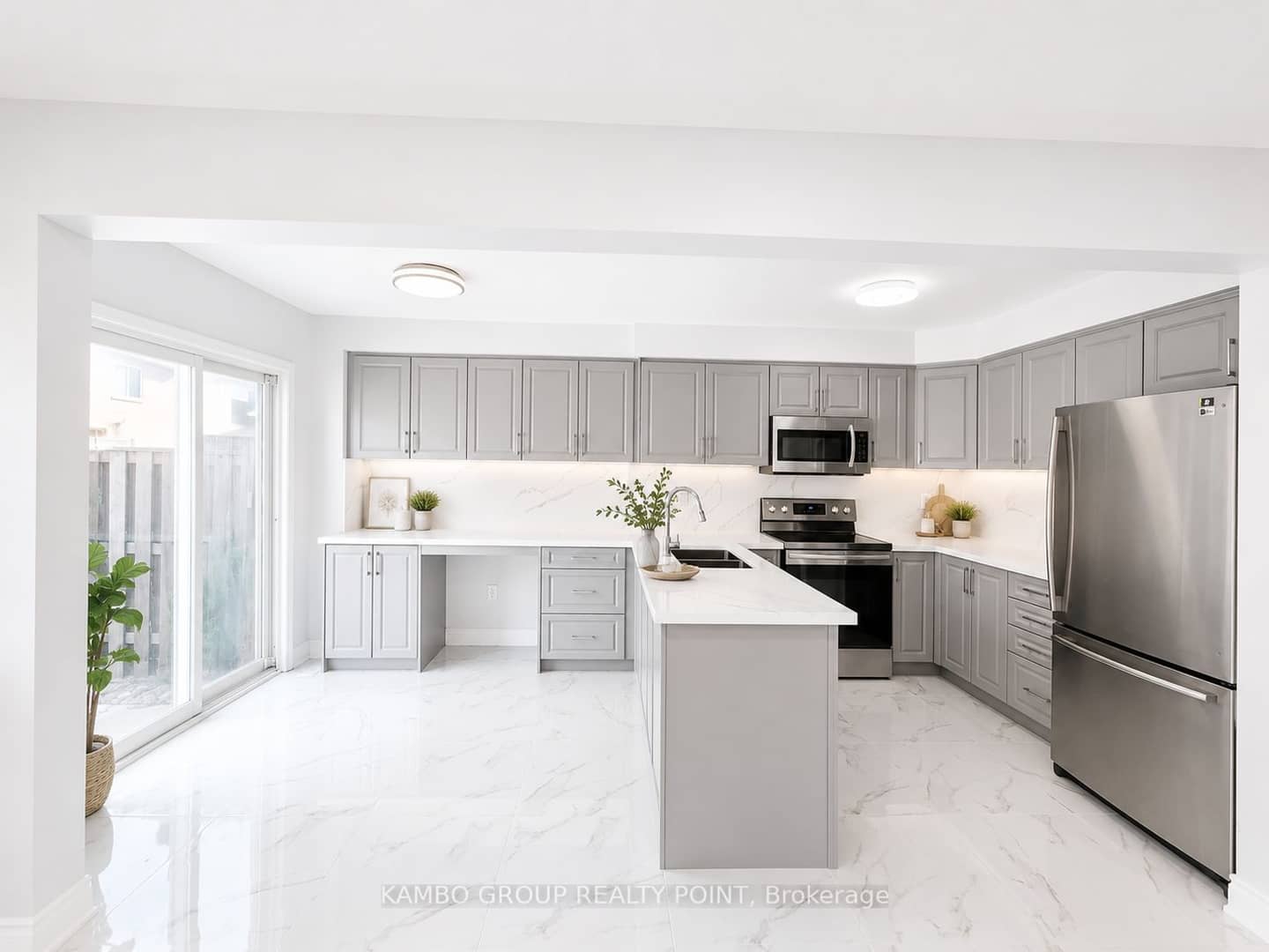 73 Hollingsworth Circle, Brampton, ON L7A 0J4