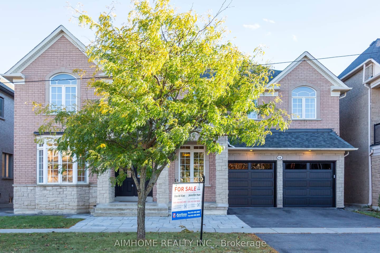11 Alpaca Drive, Richmond Hill, ON L4E 0E6