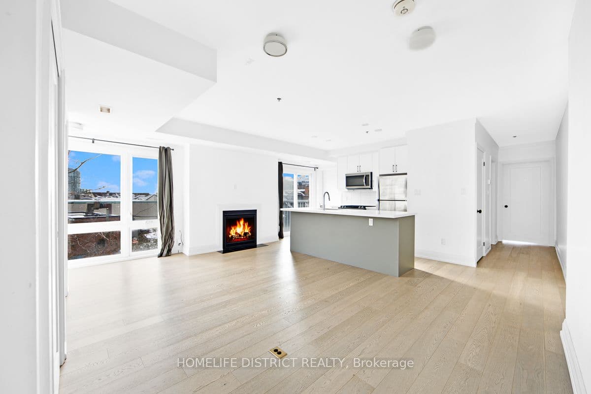 243 Niagara Street, Toronto, ON M6J 2L7