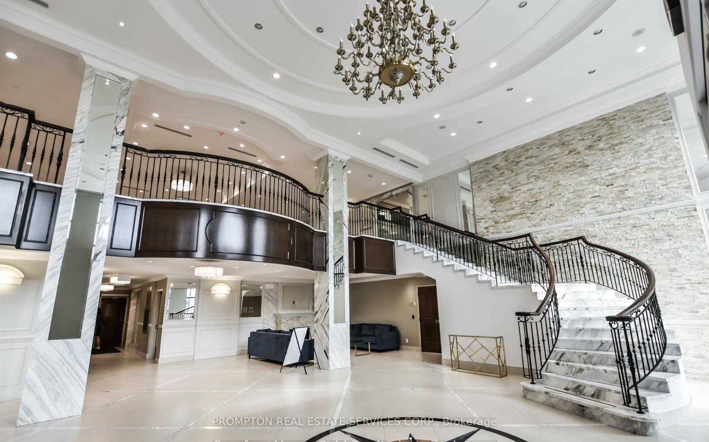 38 Cedarland Drive 1208, Markham, ON L6G 0G7