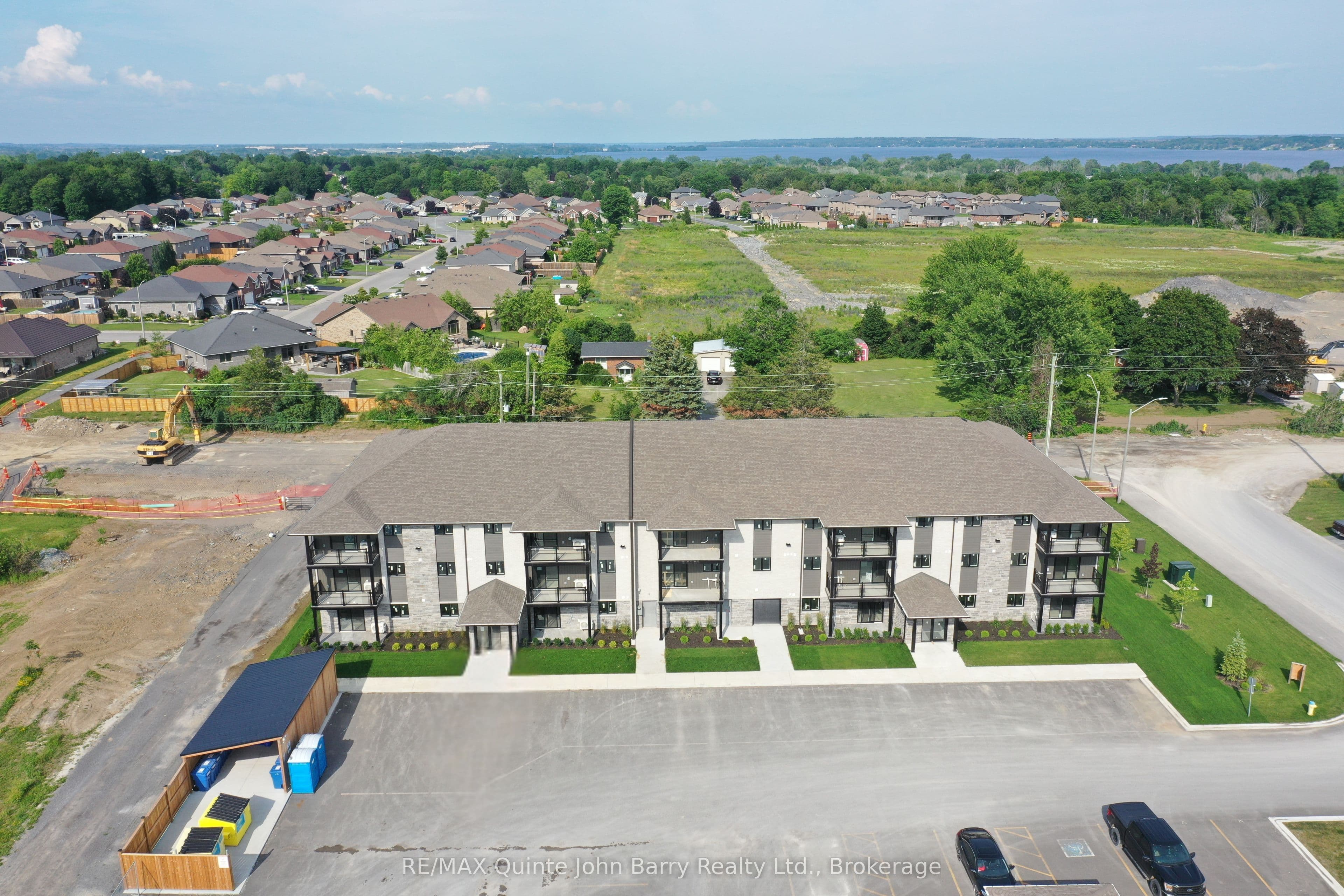 208-10 Hillside Meadow Drive, Quinte West, ON K8V 0J7