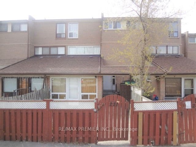 260 John Garland Boulevard 231, Toronto, ON M9V 1N8