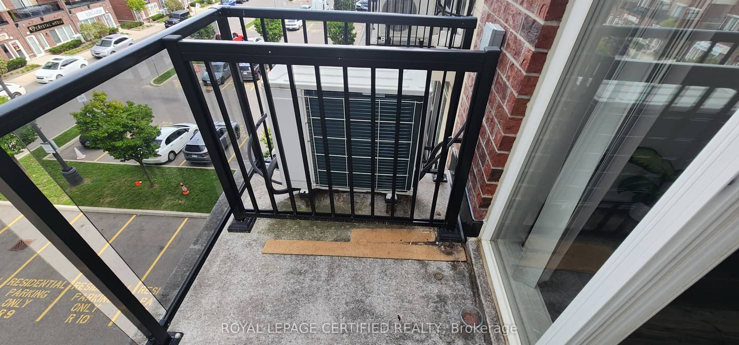 54 Sky Harbour Drive 416, Brampton, ON L6Y 6B9