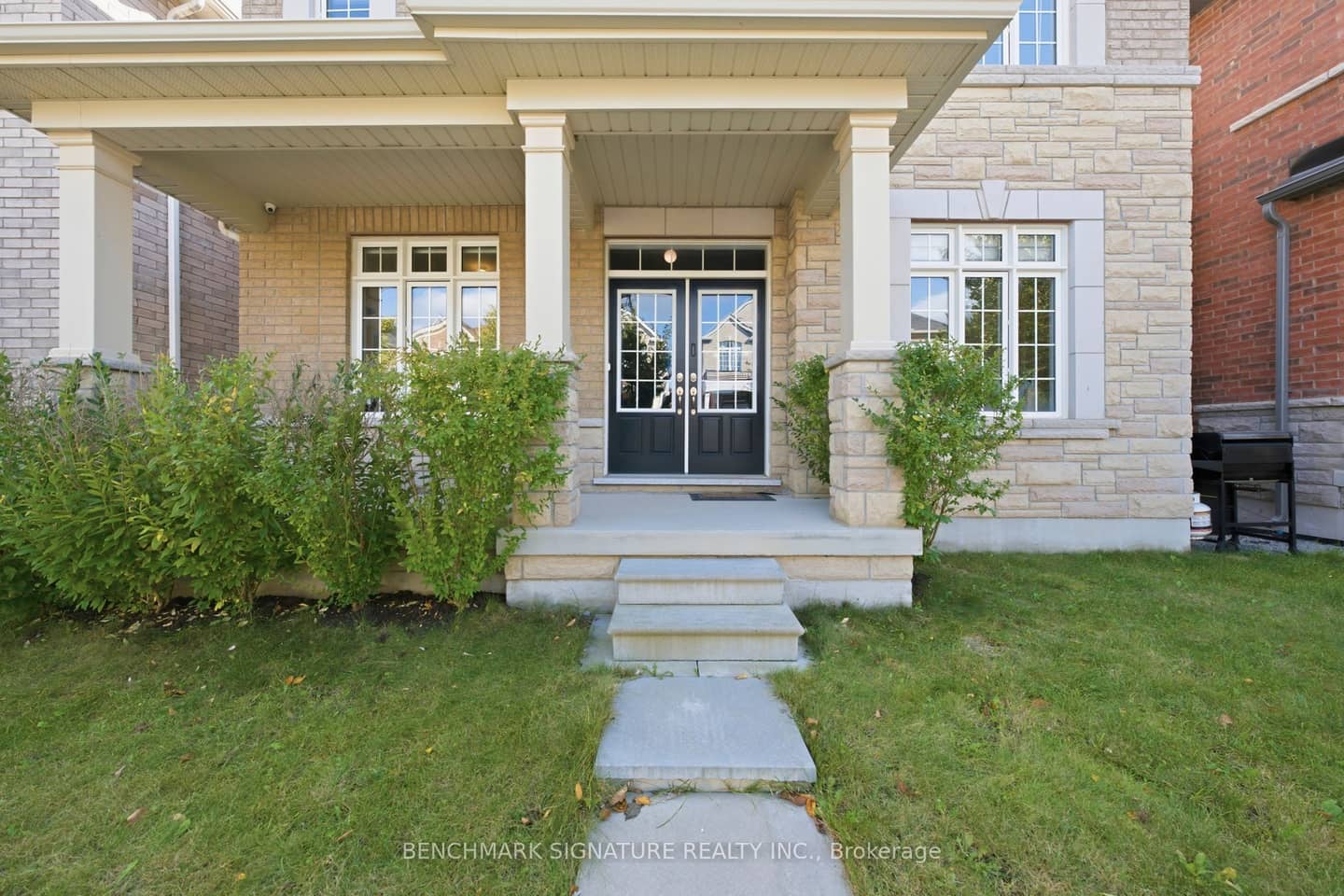 69 Windyton Avenue, Markham, ON L6B 1M4