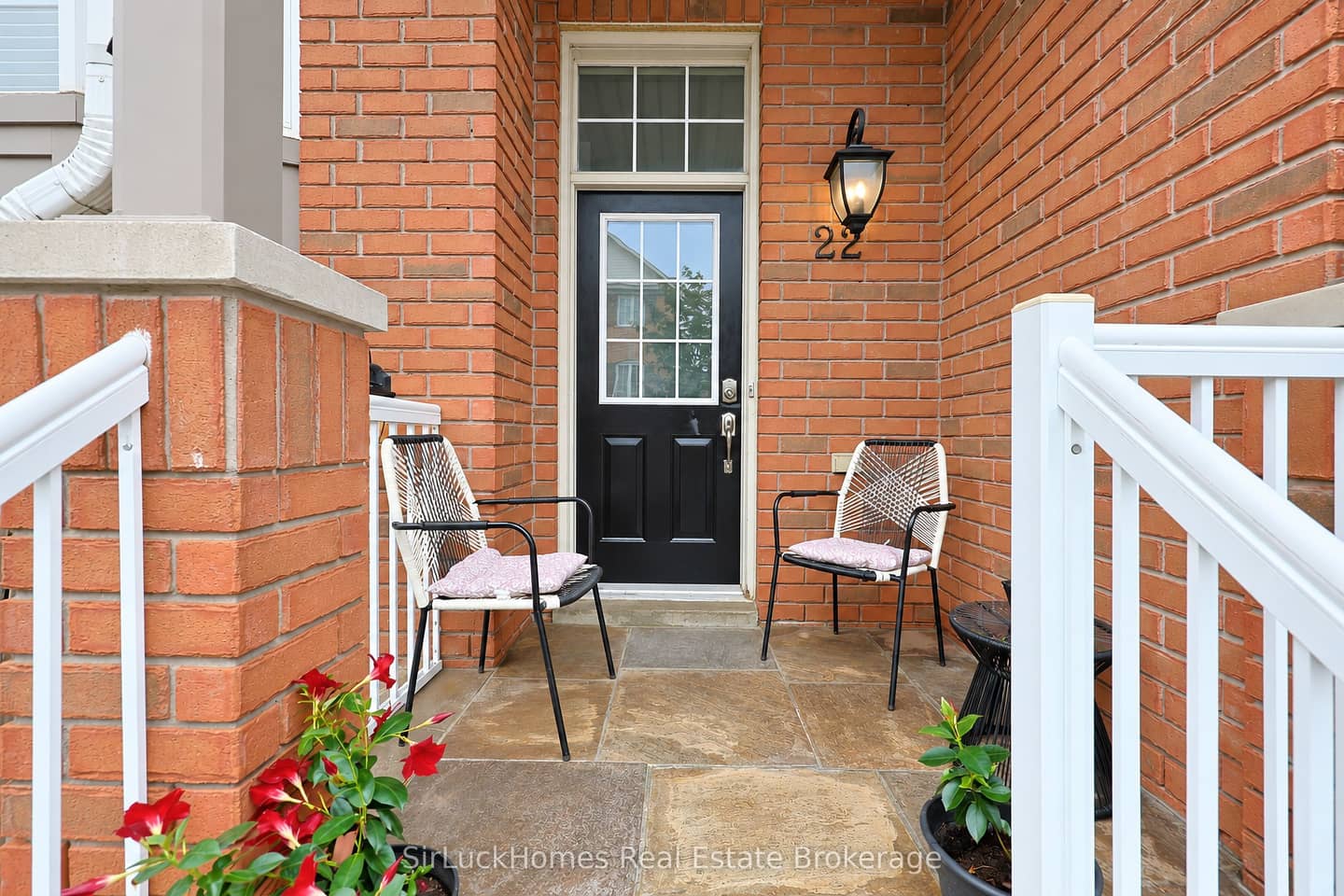 250 Richvale Drive S 22, Brampton, ON L6Z 4W2