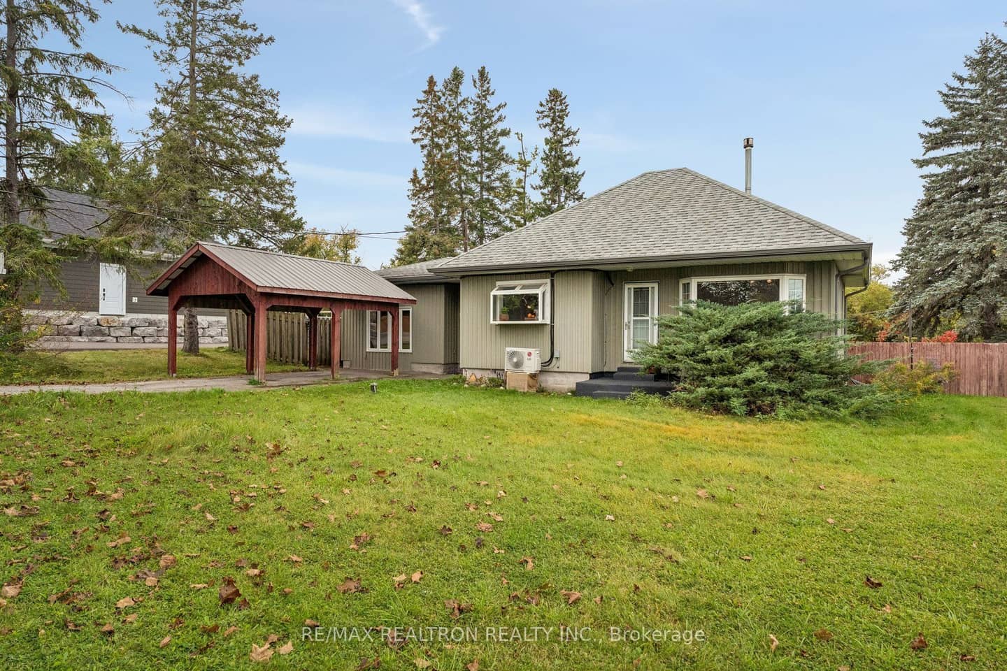 25904 Hwy 48 Highway, Georgina, ON L0E 1R0