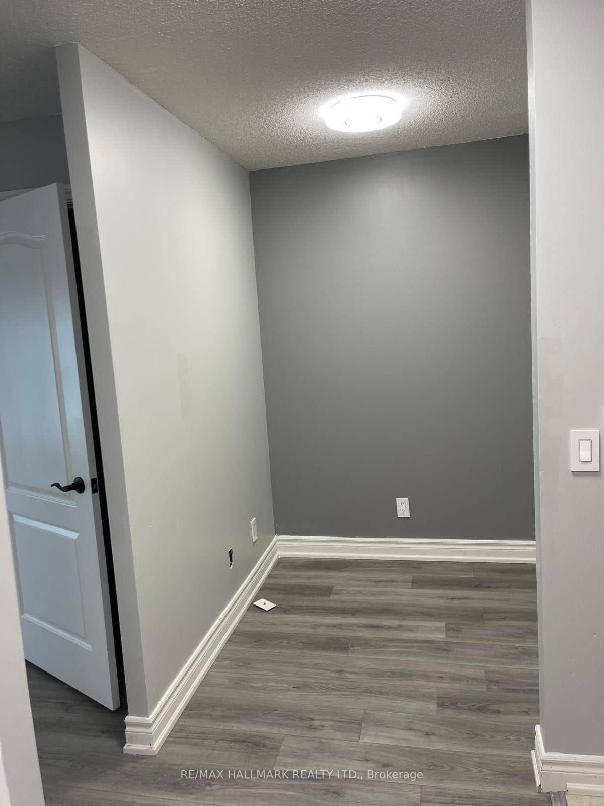 70 Town Centre Court 1805, Toronto, ON M1P 0B2