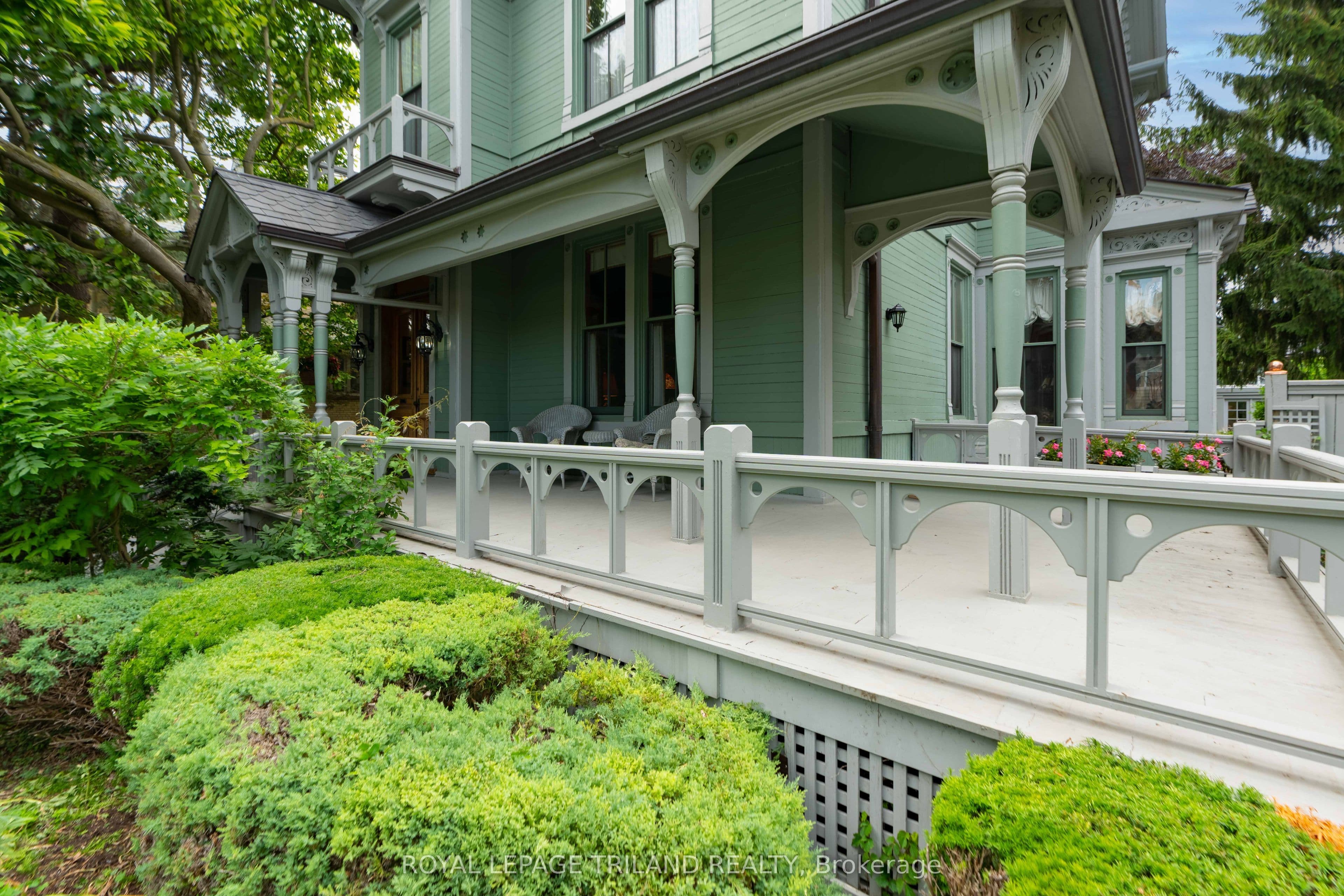 36 Grosvenor Street, London East, ON N6A 1Y5