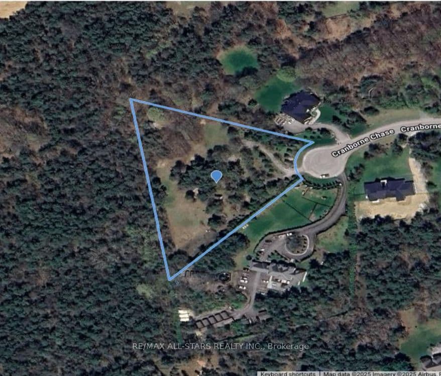 26 Cranborne Chase, Whitchurch-Stouffville, ON L4A 0C6