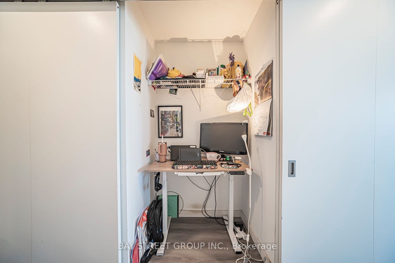 197 Yonge Street 2204, Toronto, ON M5B 0C1