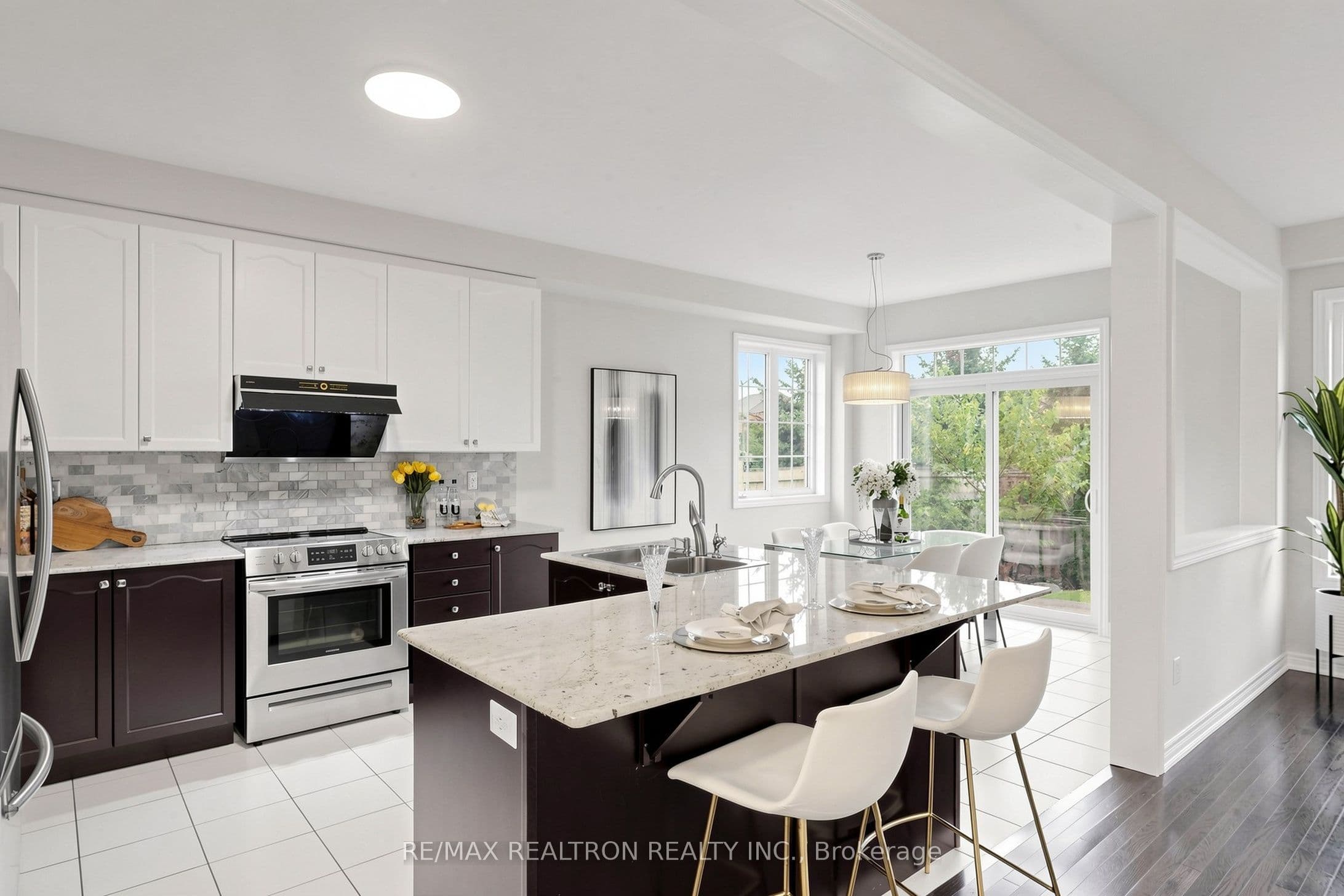 62 Bracknell Avenue, Markham, ON L6C 2L5