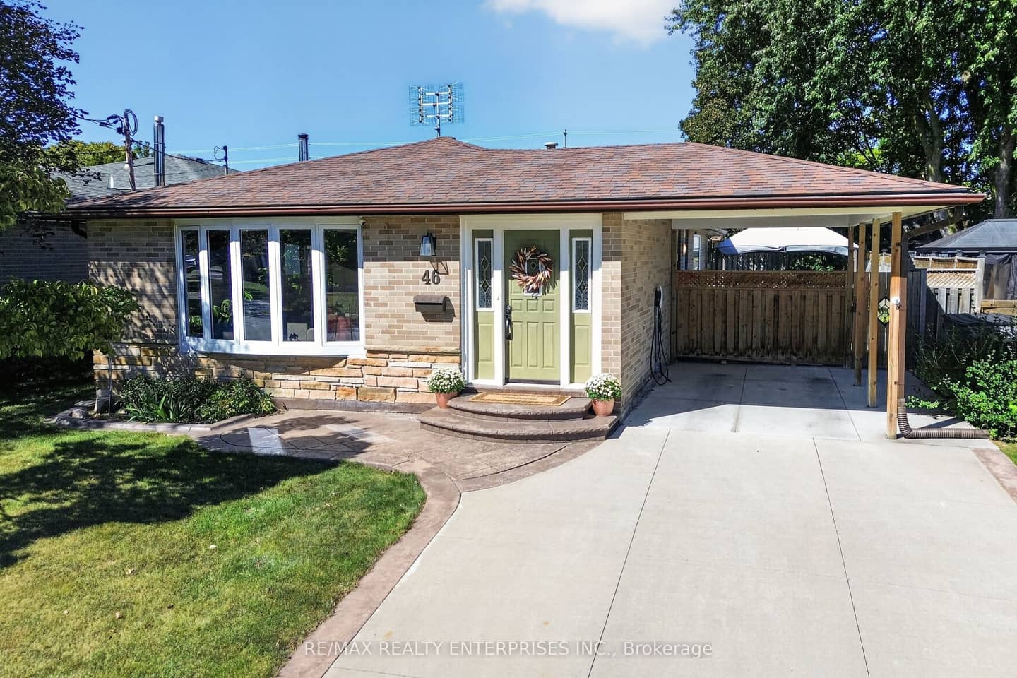 46 Marilyn Crescent, Halton Hills, ON L7G 1K4