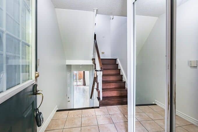 170 Havelock Drive 06, Brampton, ON L6W 4T3