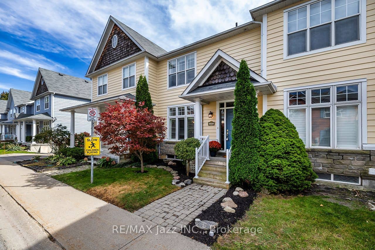 2800 Courtice Road 15, Clarington, ON L1E 2M6