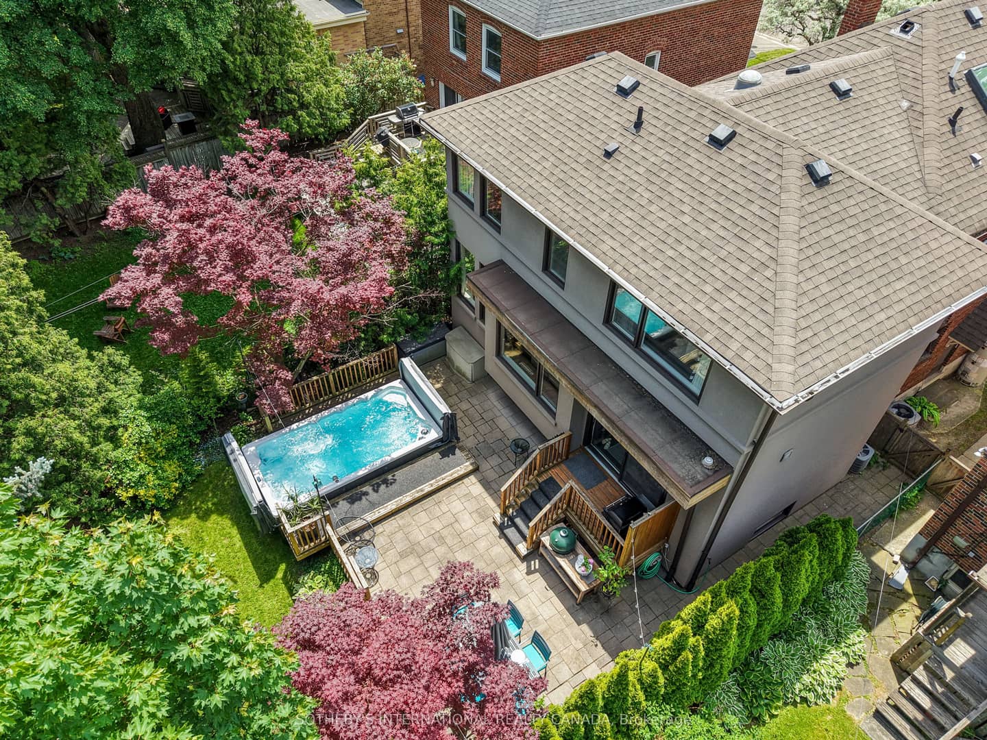 35 Belgrave Avenue, Toronto, ON M5M 3S9