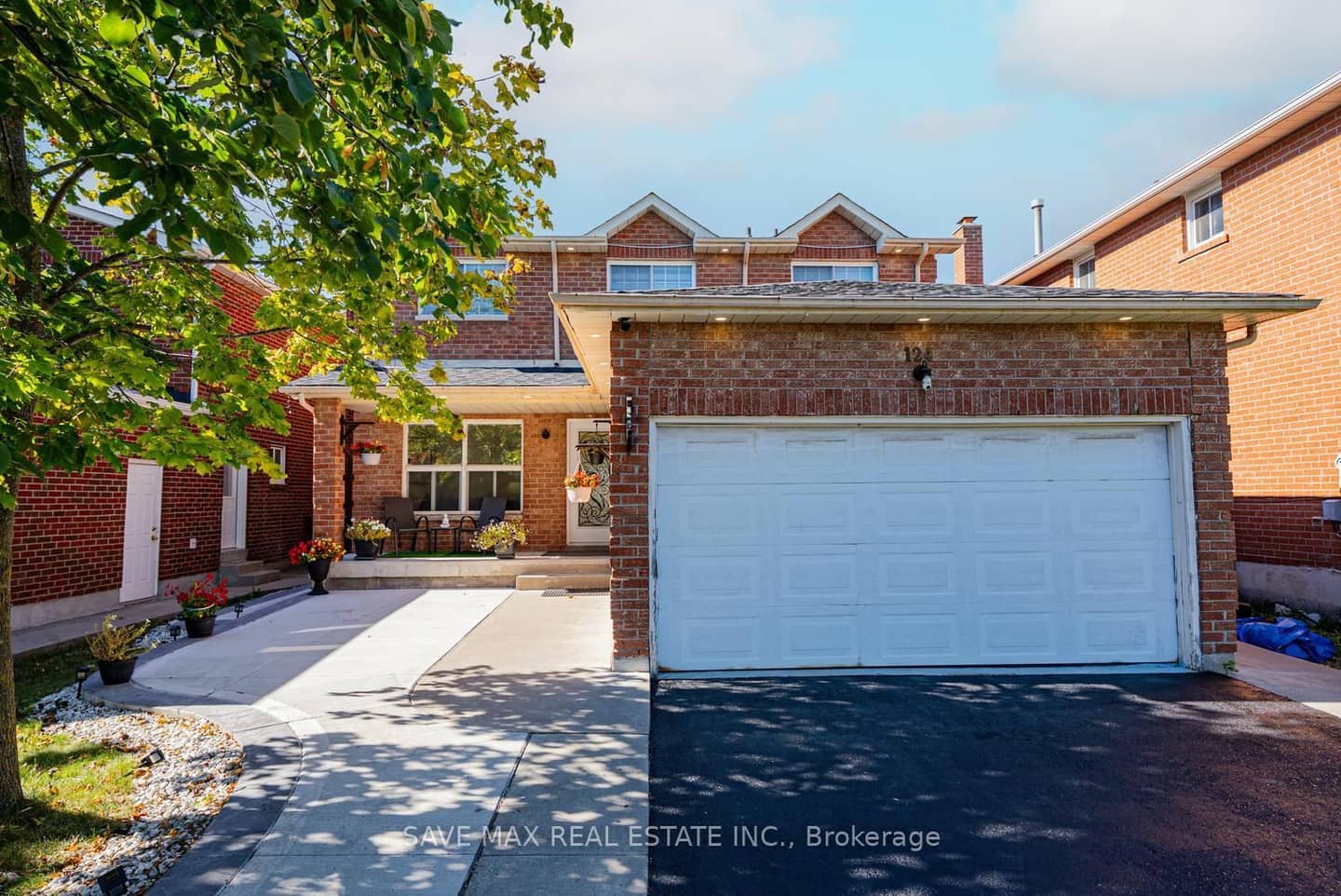 124 Wexford Road, Brampton, ON L6Z 2T4