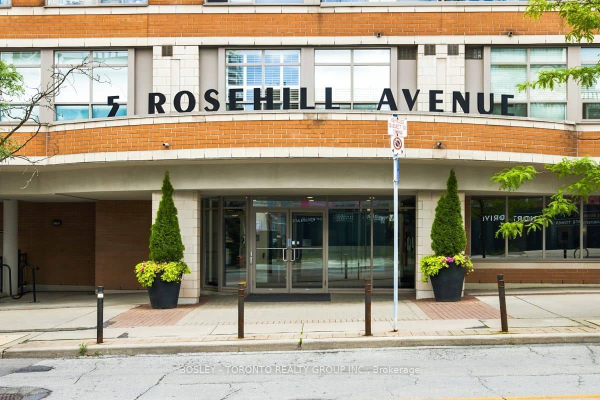 5 Rosehill Avenue 808, Toronto, ON M4T 3A6