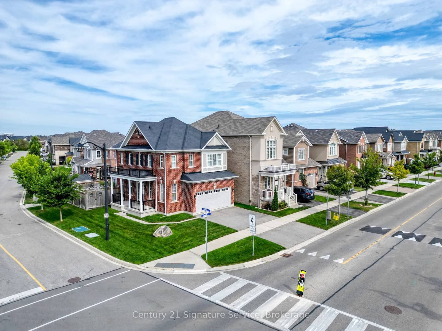 1369 Leger Way, Milton, ON L9E 1E3