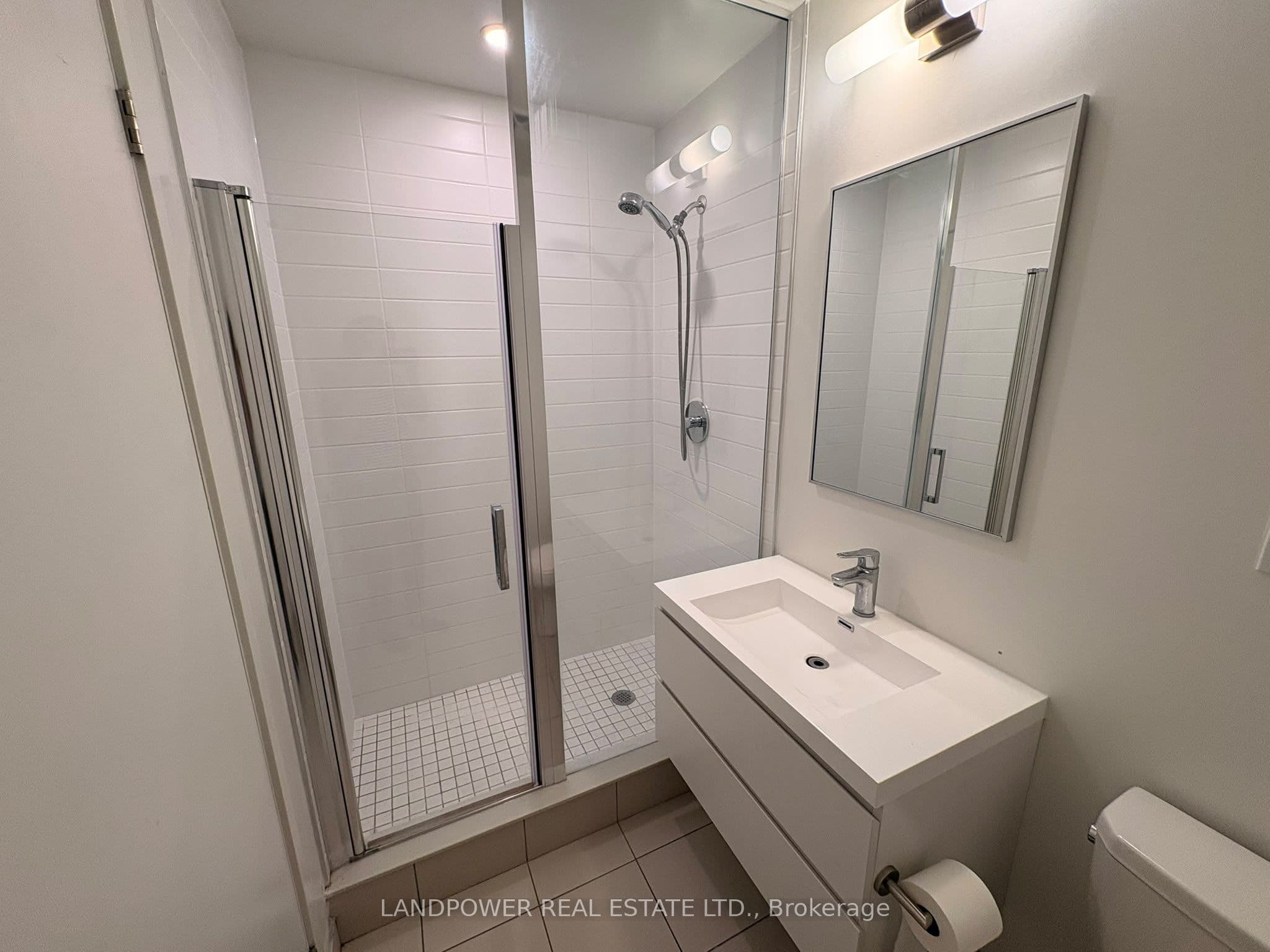 292 Verdale Crossing 1103, Markham, ON L6G 0H6
