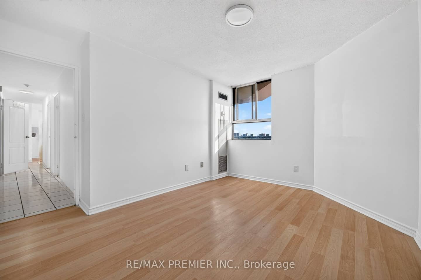 234 Albion Road 1205, Toronto, ON M9W 6A5