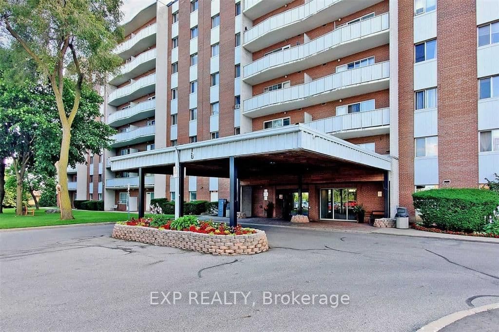 1660 Bloor Street 208, Mississauga, ON L4X 1R9