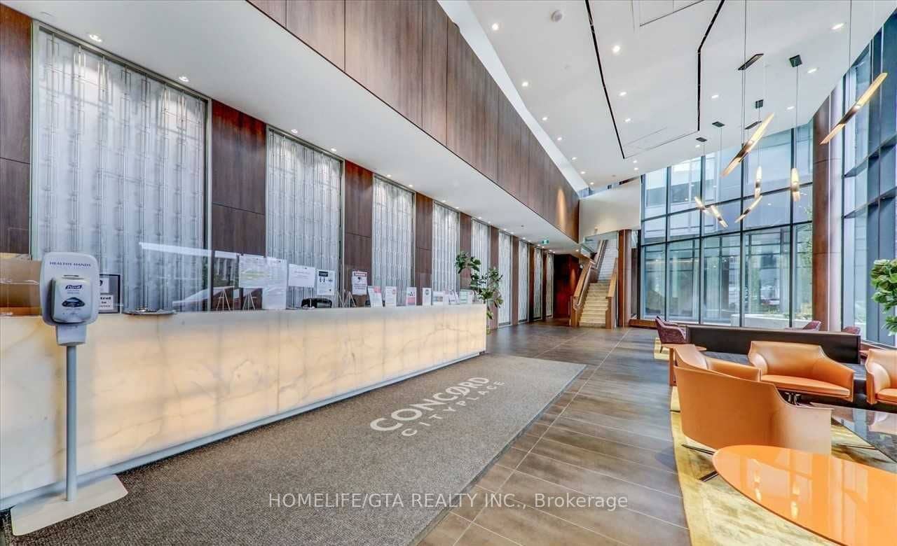 70 Queens Wharf Road 2305, Toronto, ON M5V 0J2