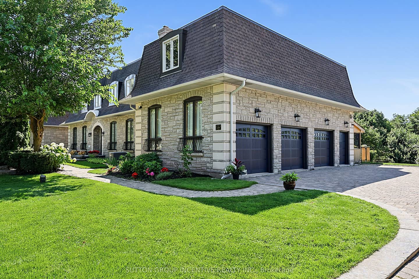 25 Bovair Trail, Aurora, ON L4G 7C8