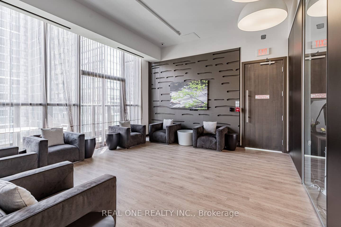 101 Charles Street E 1801, Toronto, ON M4Y 0A9
