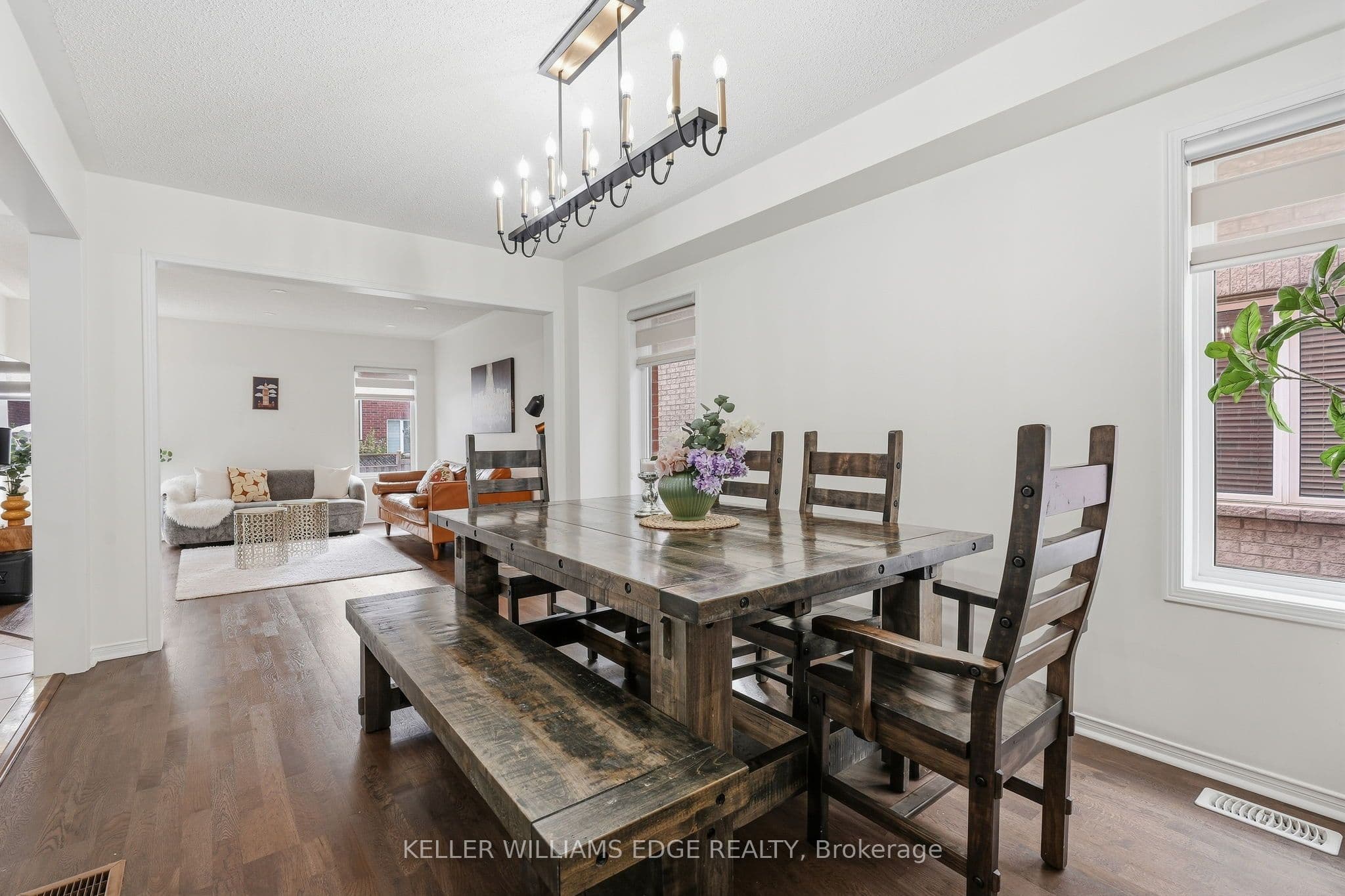 4828 Verdi Street, Burlington, ON L7M 0H7