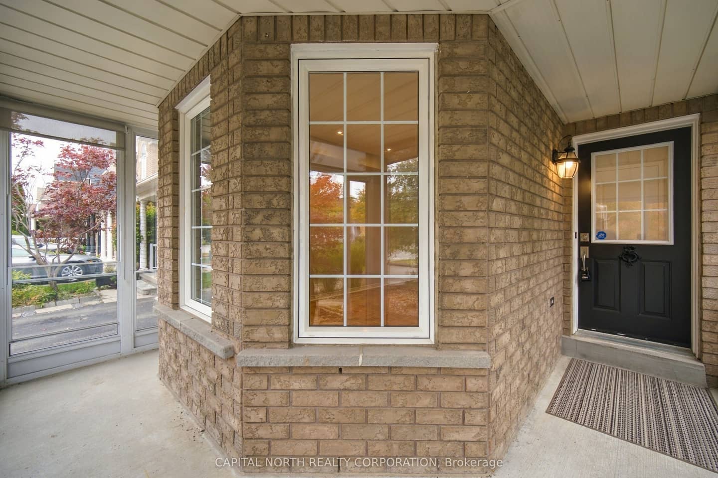21 Walkview Crescent, Richmond Hill, ON L4E 4H5