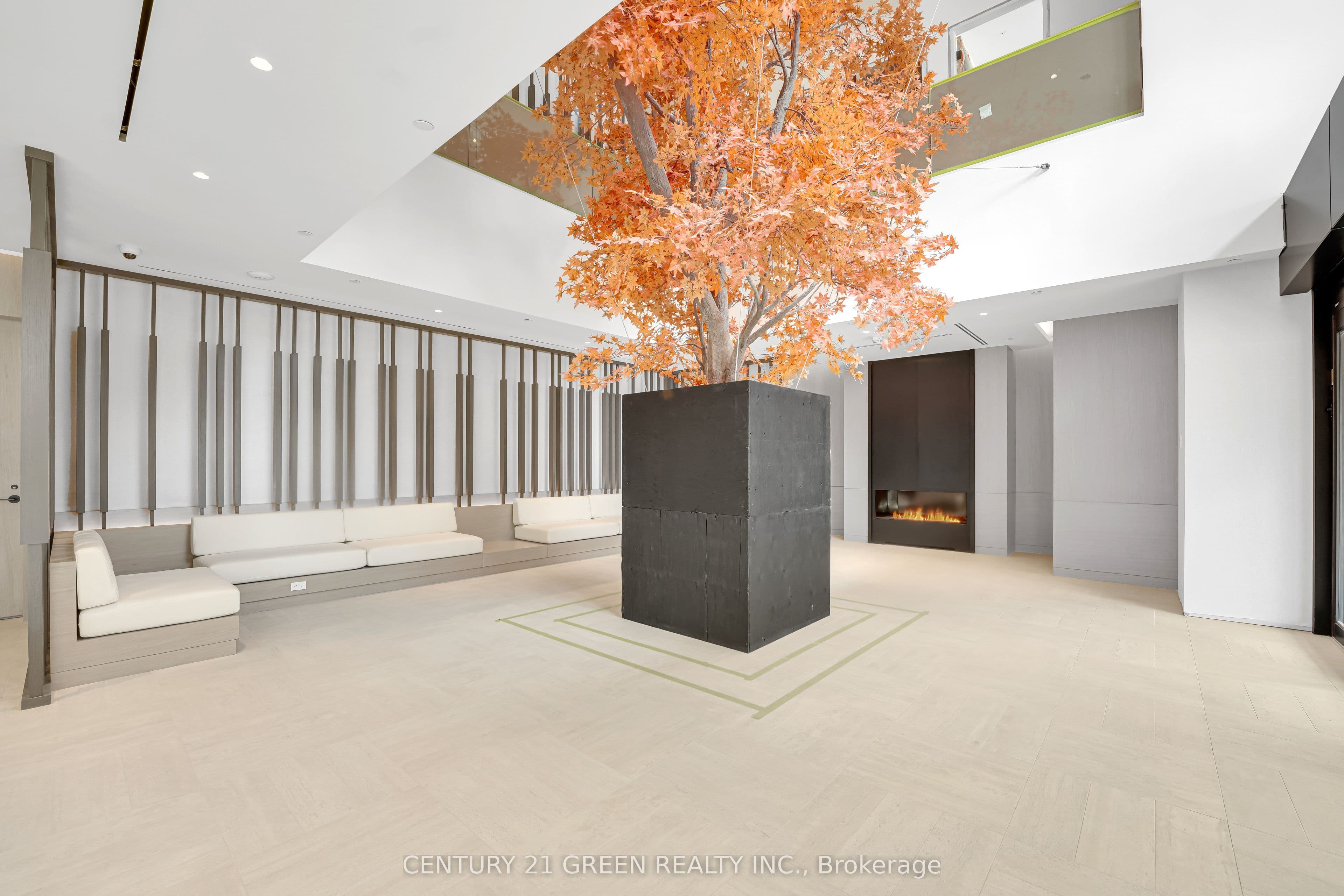 4015 The Exchange 1403, Mississauga, ON L5B 0N9