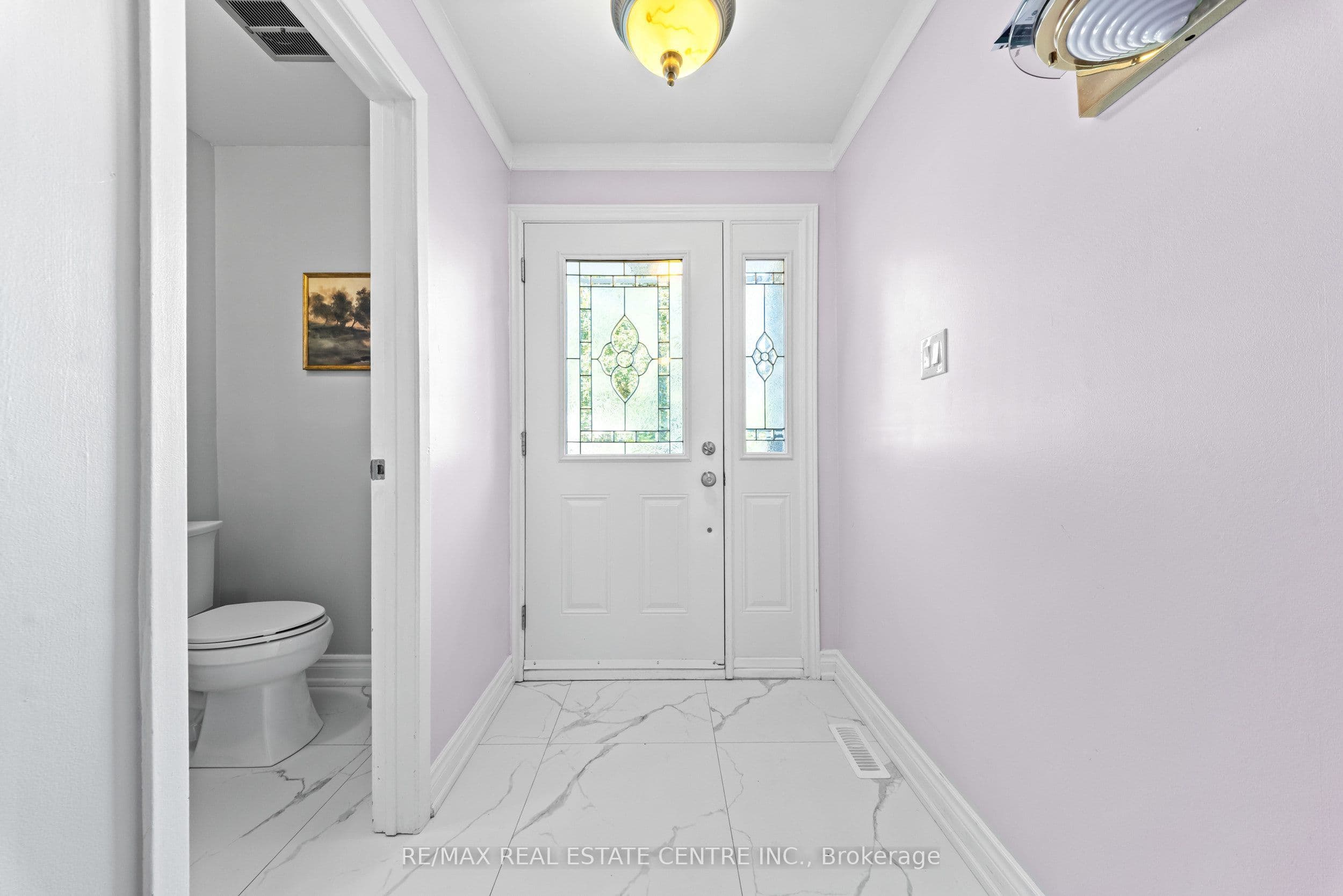 27 Jefferson Road, Brampton, ON L6S 2G6