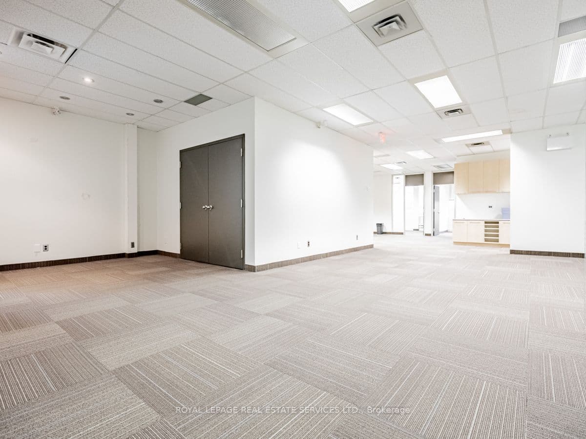 2180 Meadowvale Boulevard 200A, Mississauga, ON L5N 5S3