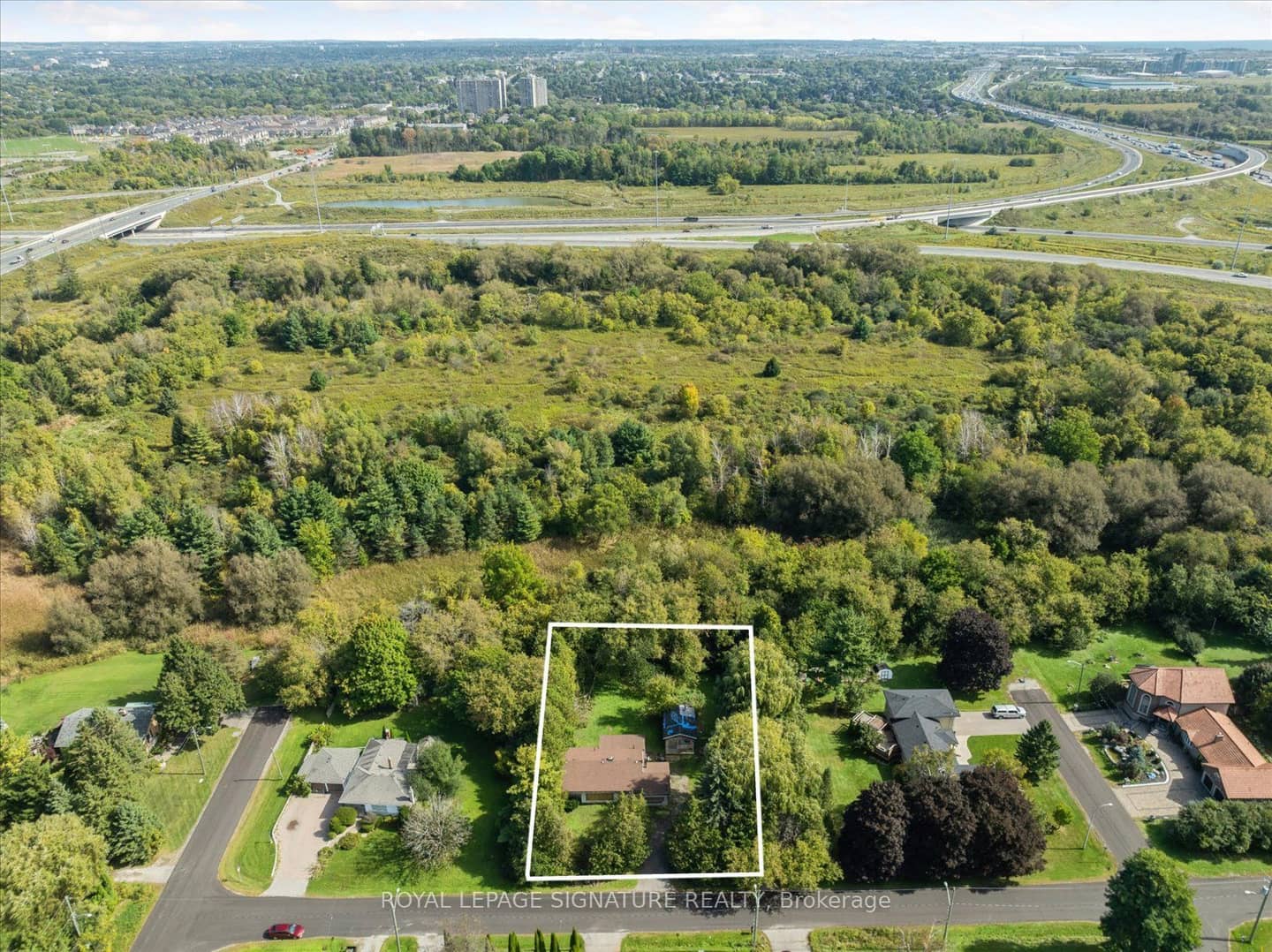 45 Queens Road, Whitby, ON L1P 1K4
