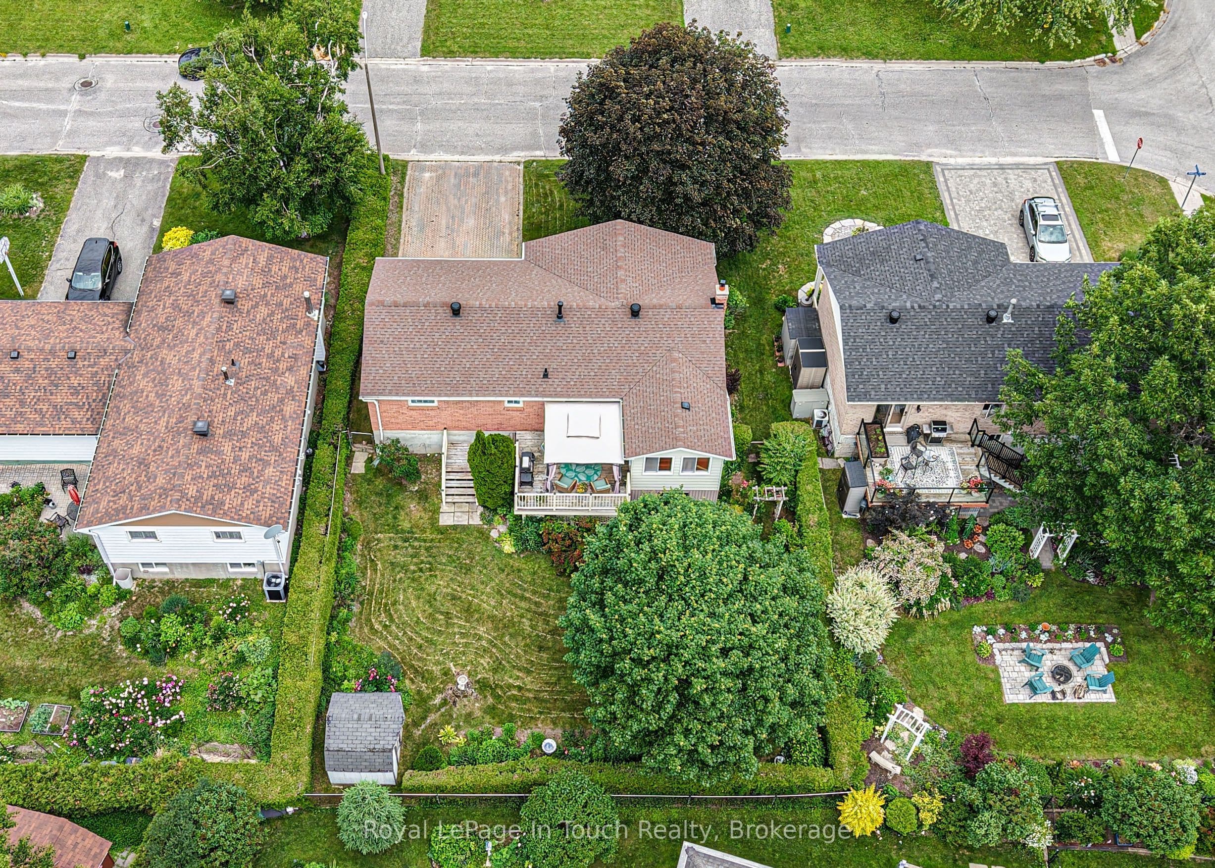 642 Randles Crescent, Midland, ON L4R 4V4
