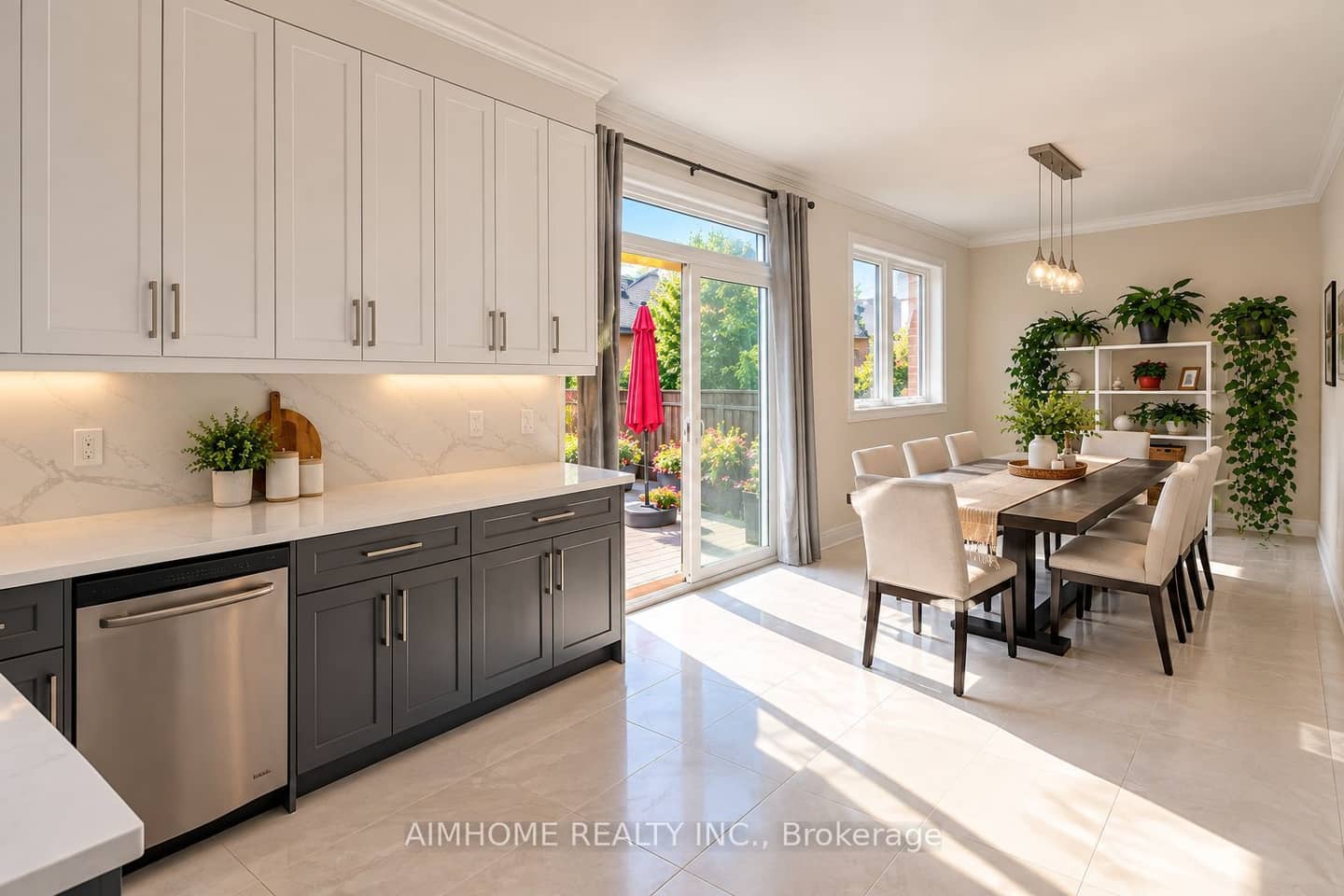 62 Lakespring Drive, Markham, ON L6C 2Z1