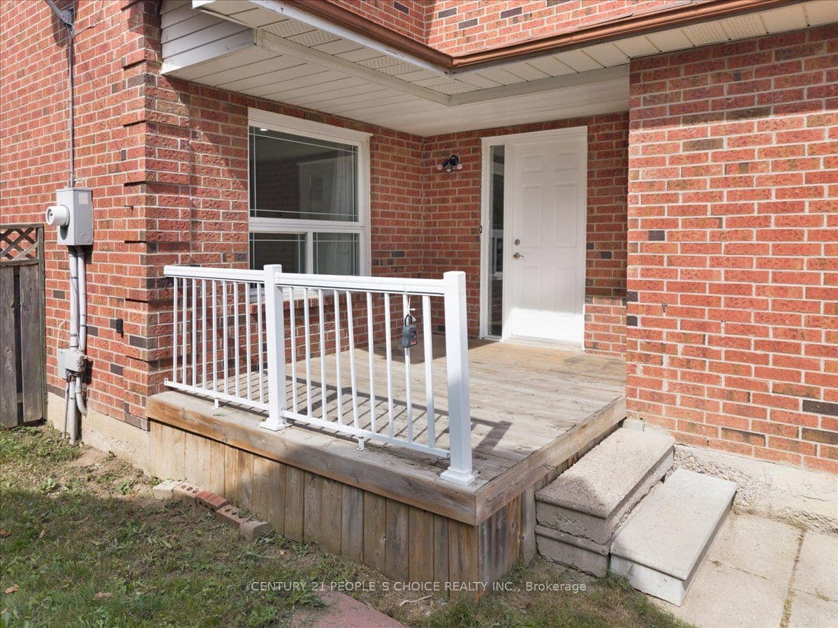 28 Beisel Court, Brampton, ON L6Z 2R7