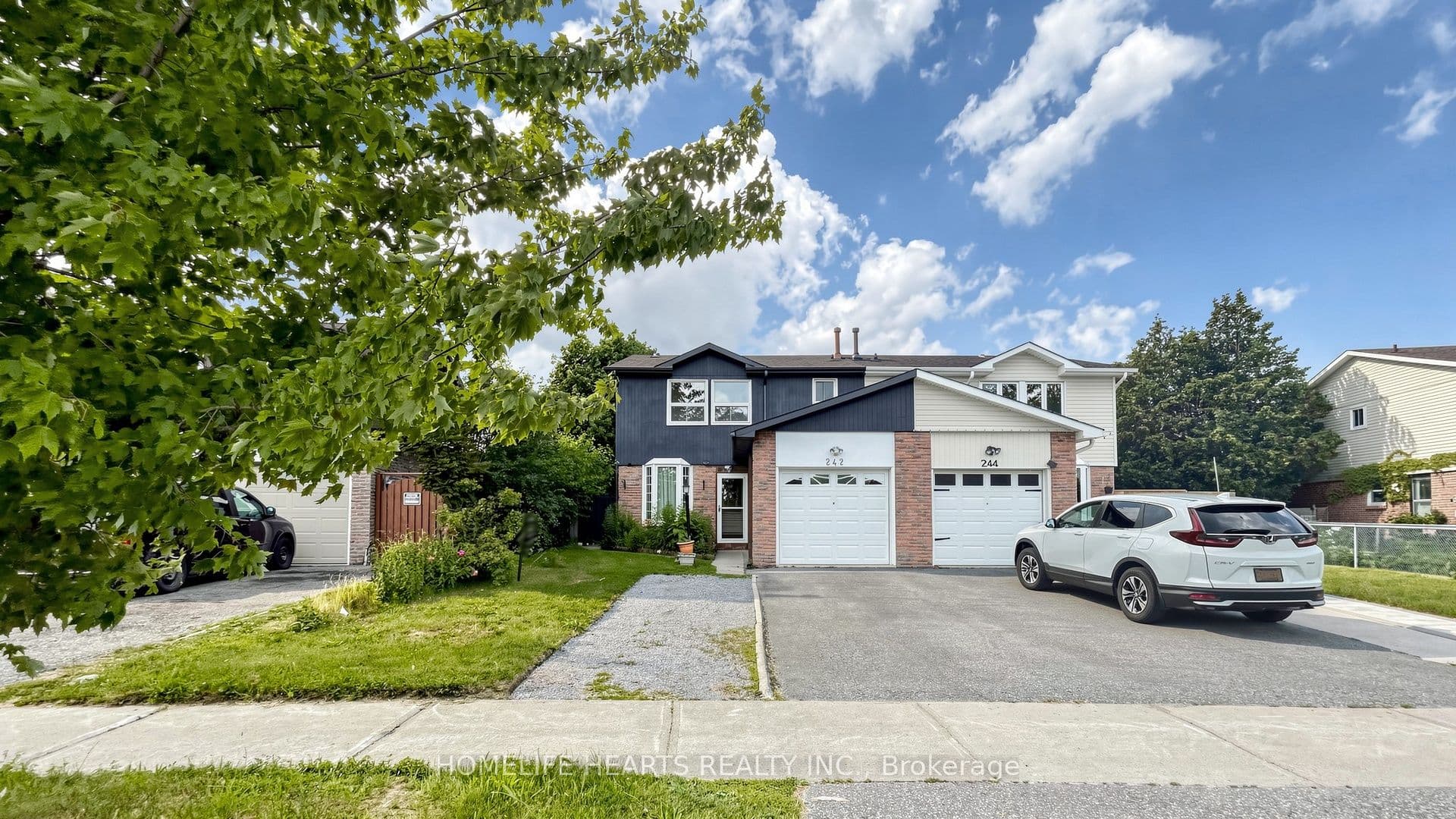242 Braymore Boulevard, Toronto, ON M1B 2G8