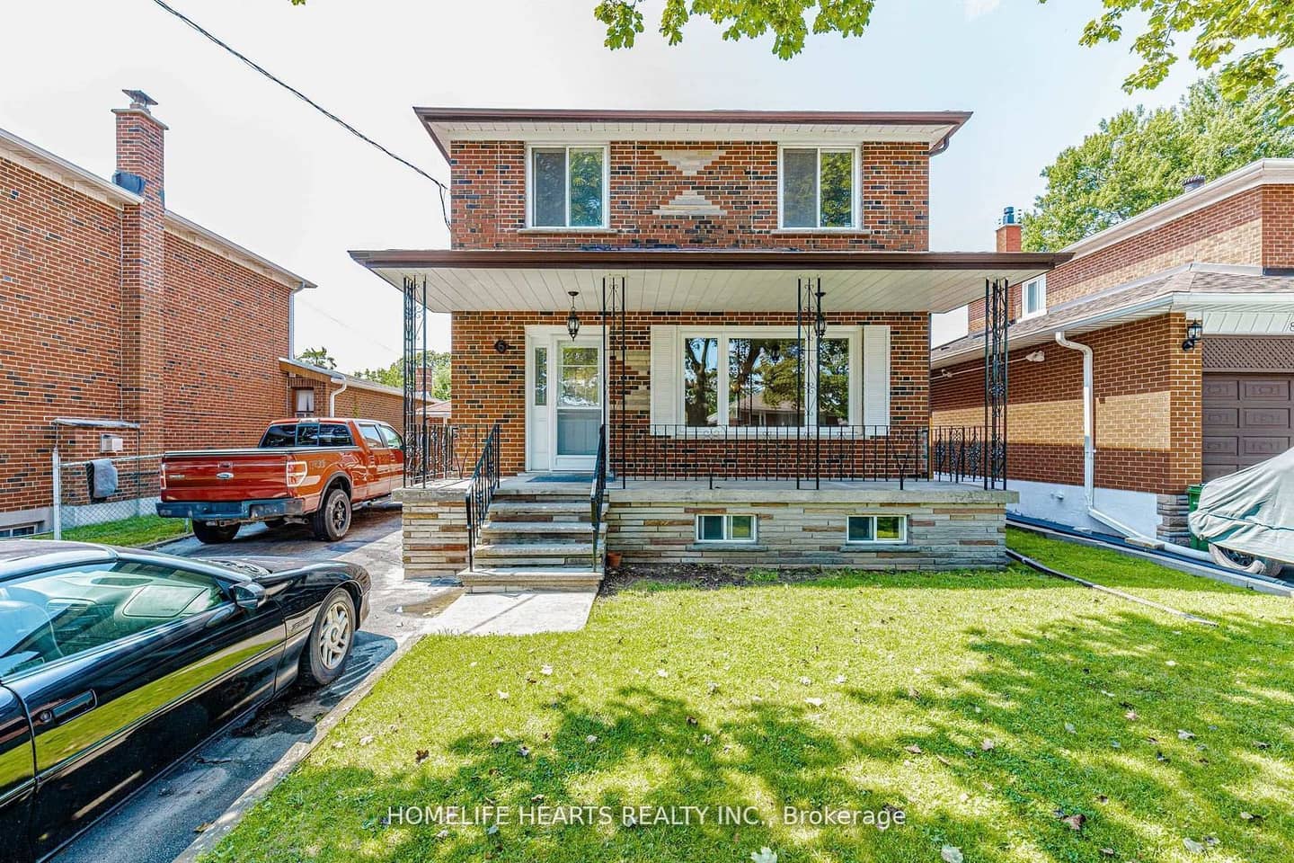 6 Dittmer Crescent, Toronto, ON M9W 4P8