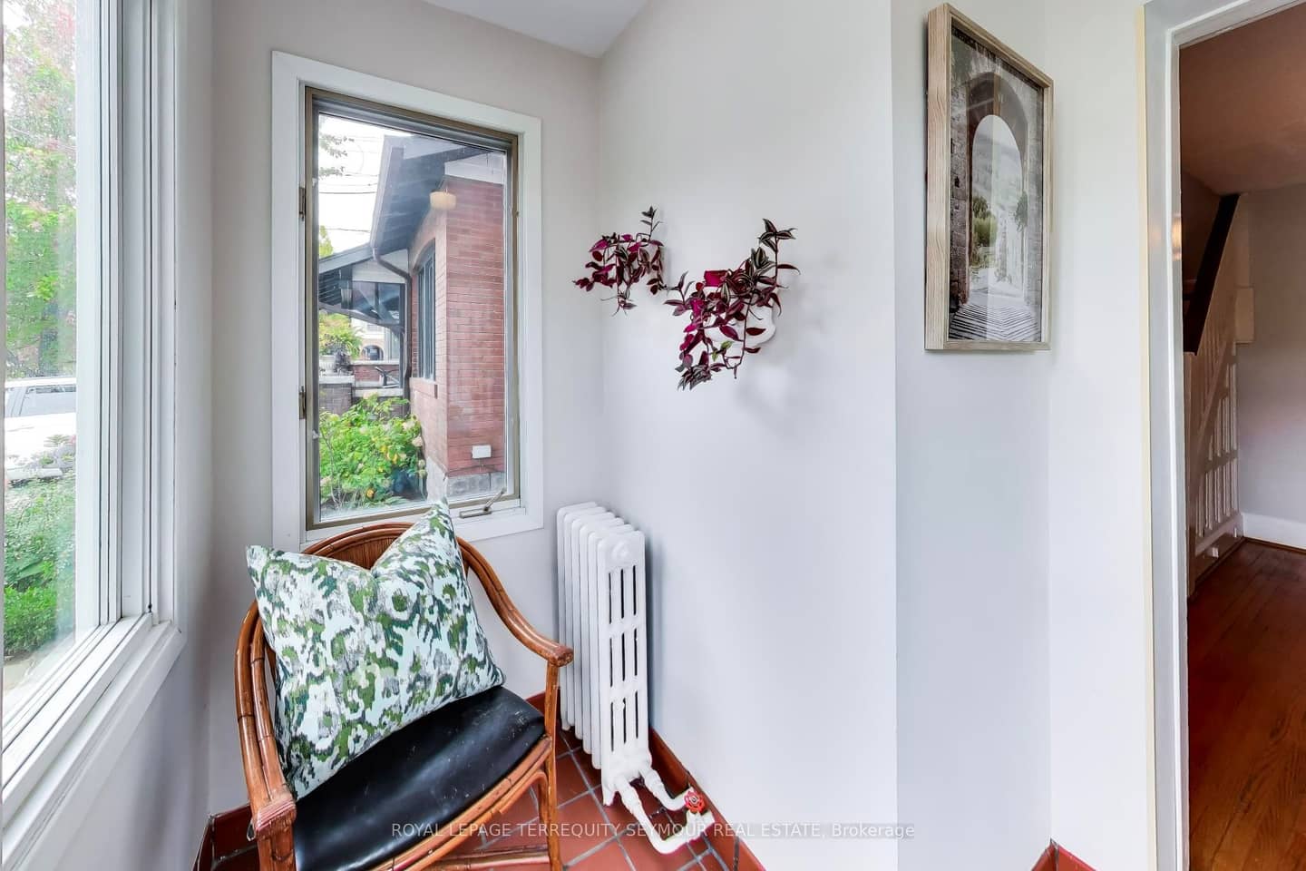 105 Clifton Road, Toronto, ON M4T 2G3